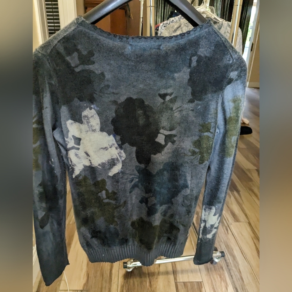 Marika Charles Sweater size 3 - Picture 2 of 4